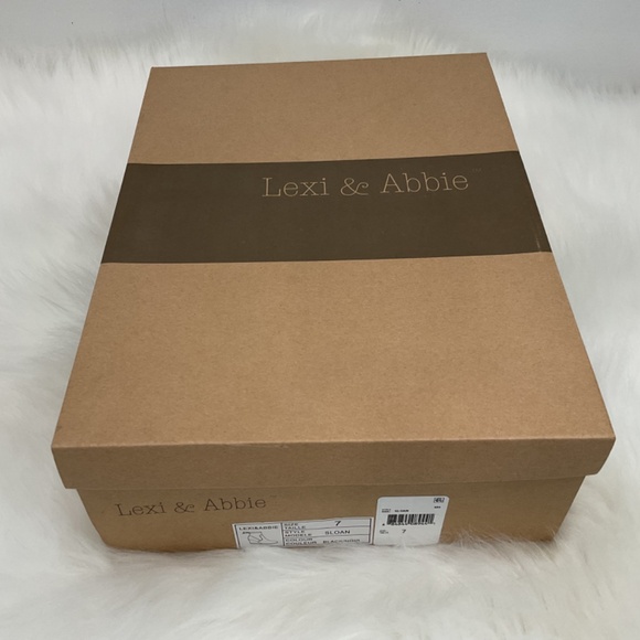 NWT Lexi & Abbie Black Suede Like Sloan Wedge Size 7 Boots/New In Box - Picture 12 of 13